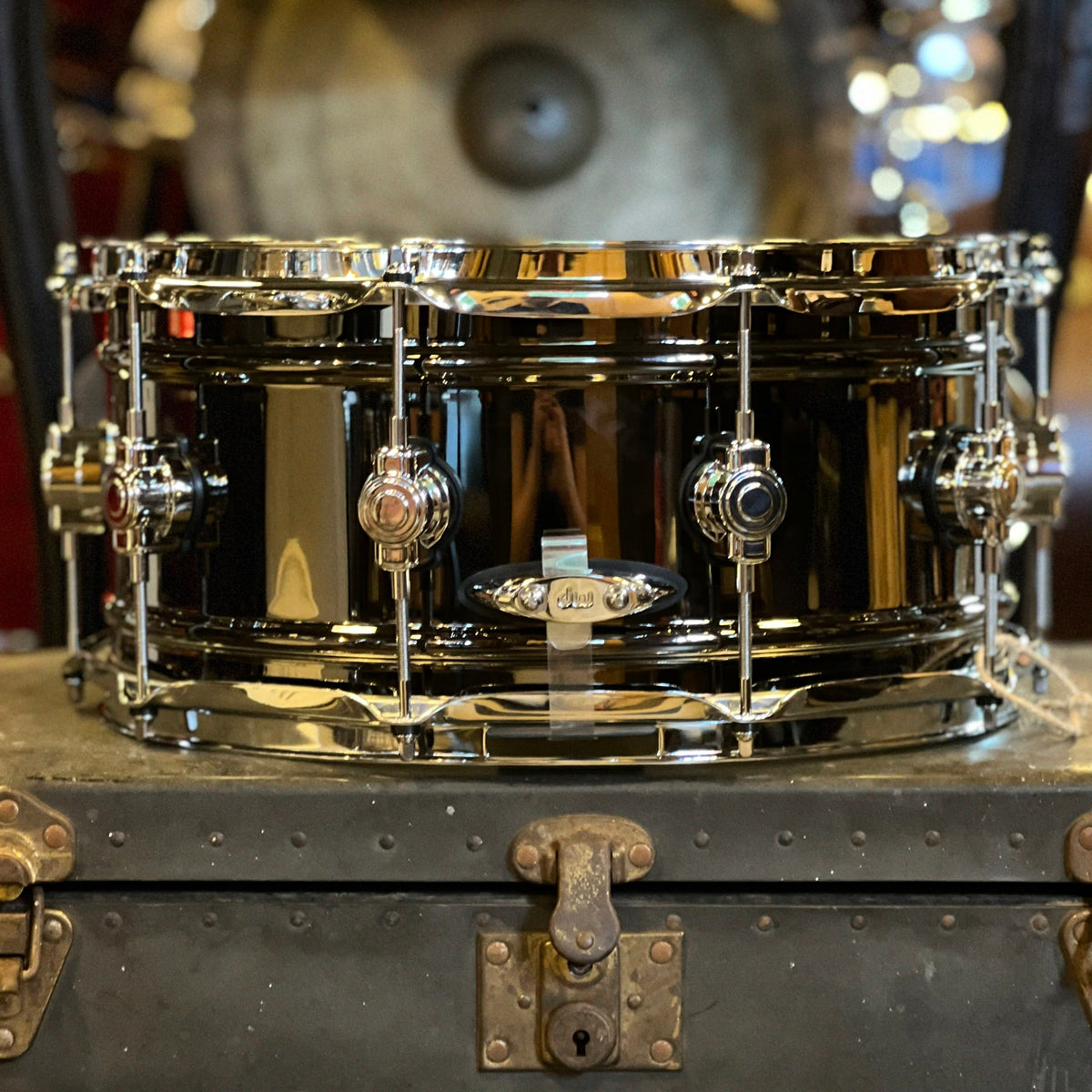 NEW DW 6.5x14 Design Black Nickel over Brass Snare Drum Badges Drum Shop