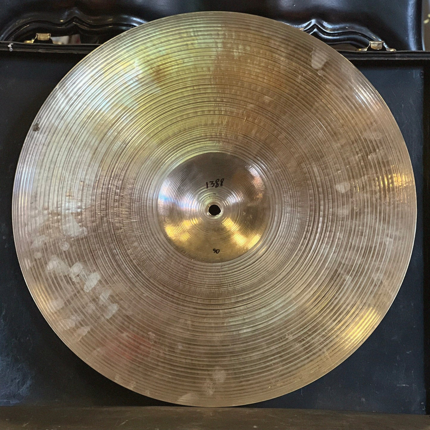 VINTAGE 1950's A. Zildjian 18" Paper-Thin Crash Cymbal - 1388g