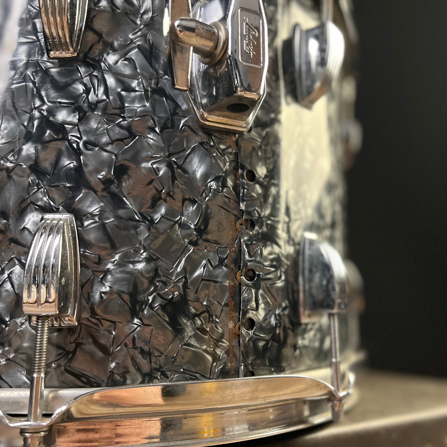 VINTAGE 1970's Ludwig 10x14 Tom in Black Diamond