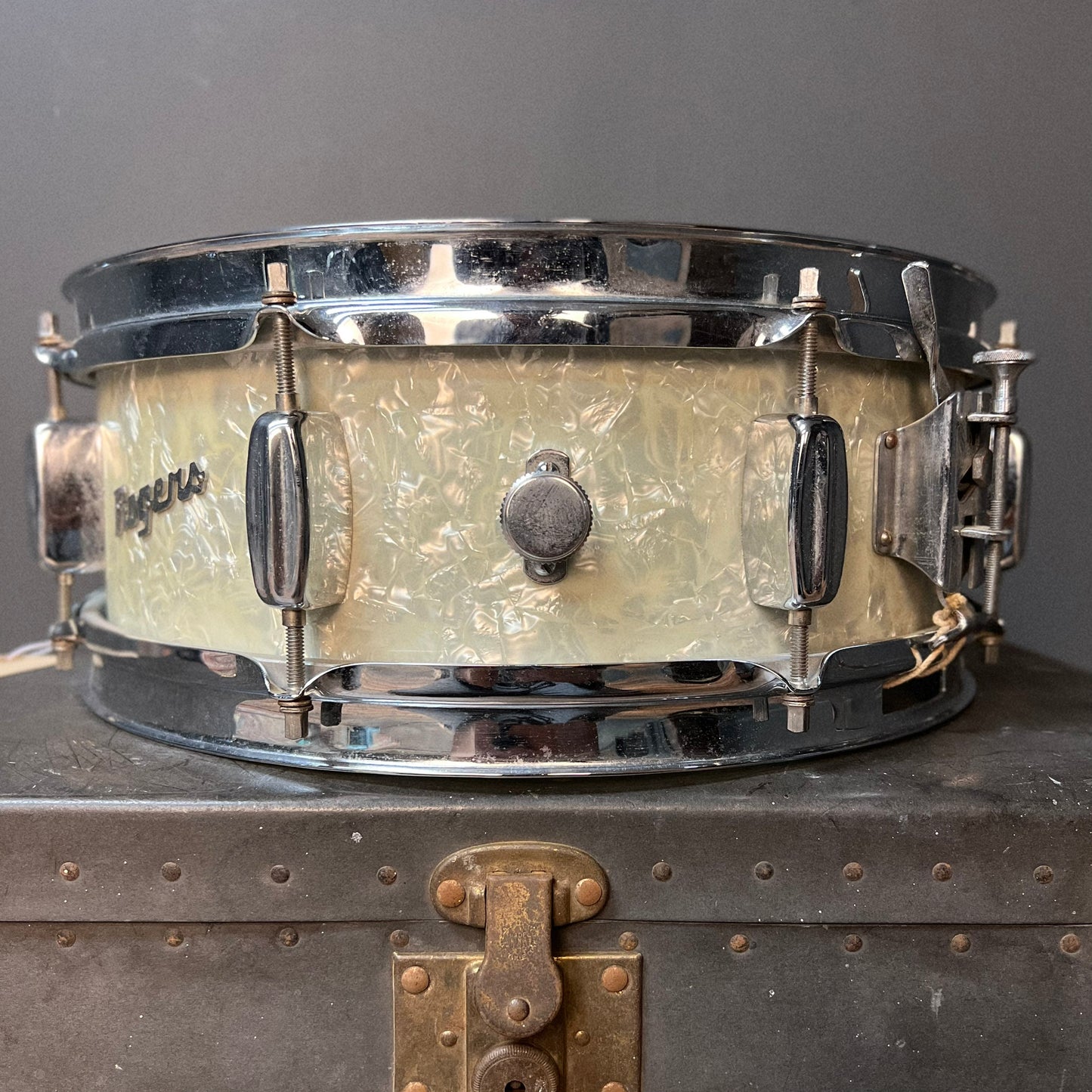 VINTAGE 1960's Rogers 5x14 Tower Snare Drum in White Marine Pearl