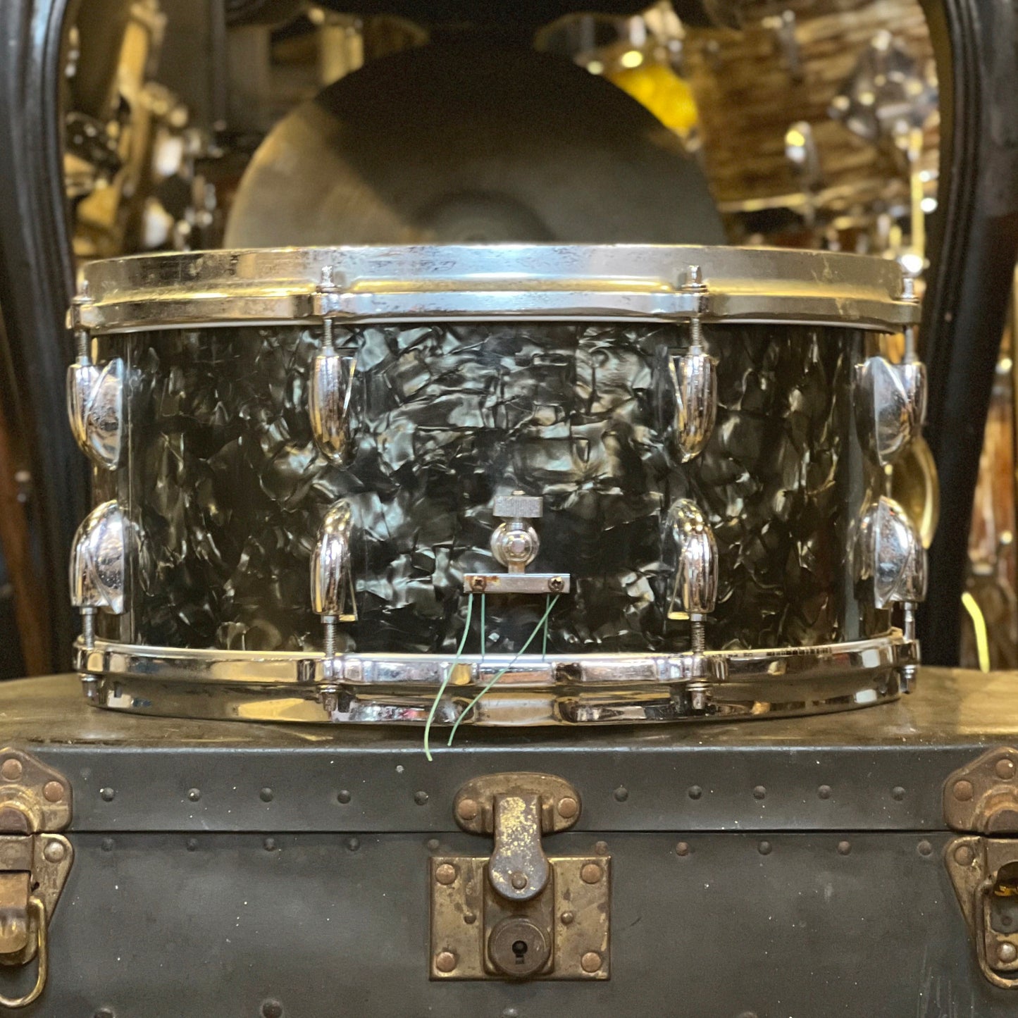 VINTAGE 1960's Gretsch 6.5x14 Floor Show 3-Ply Snare Drum in Black Diamond Pearl