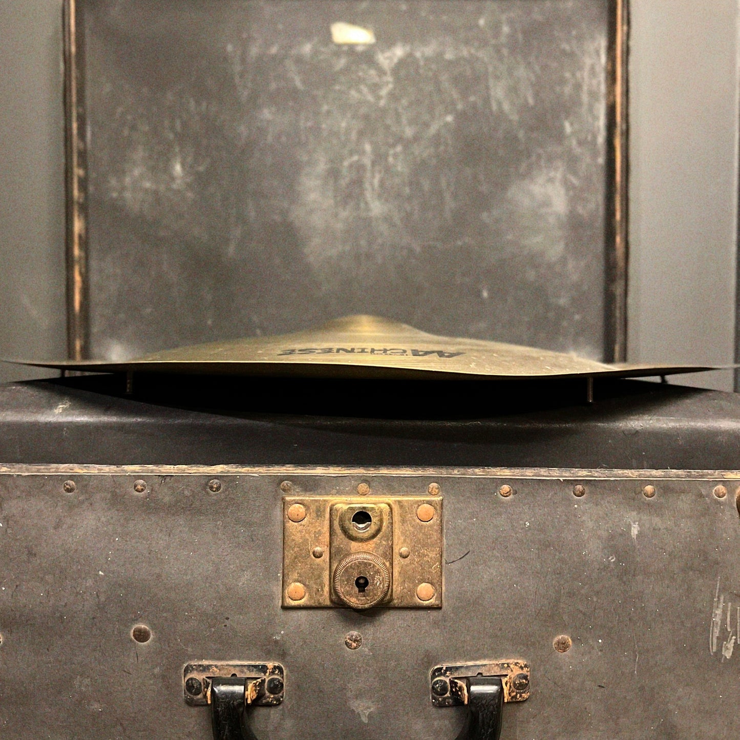 USED Sabian 18" AA Chinese Cymbal w/ Six Rivets - 1515g