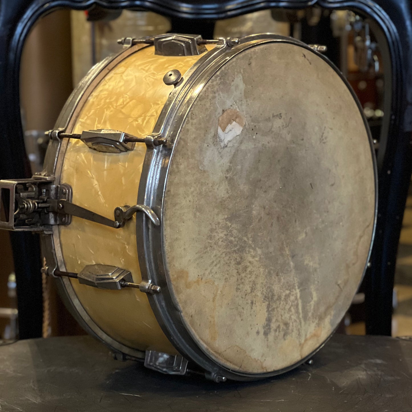 VINTAGE 1942 Ludwig 6.5x14 Super in White Marine Pearl