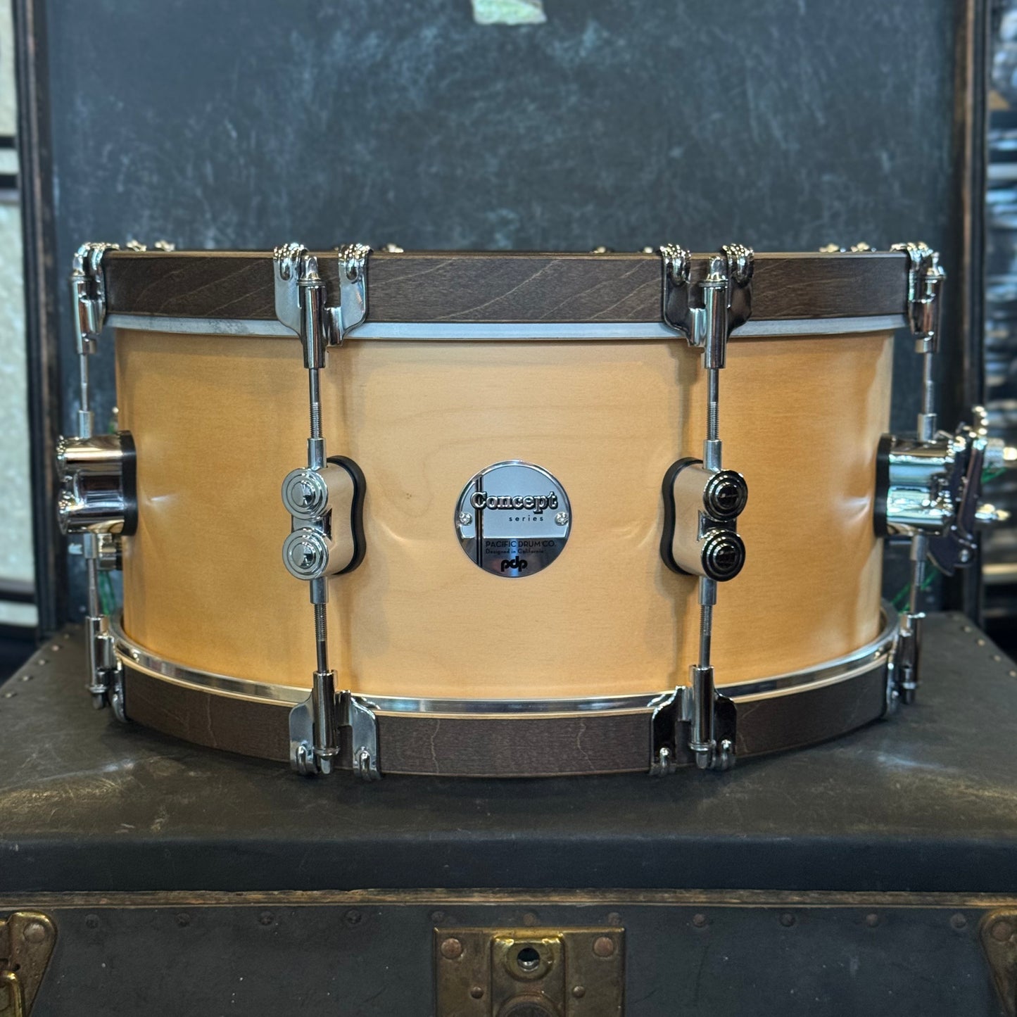 NEW PDP 6.5x14 Concept Maple Classic Wood Hoop Snare Drum in Natural w/ Walnut Hoops