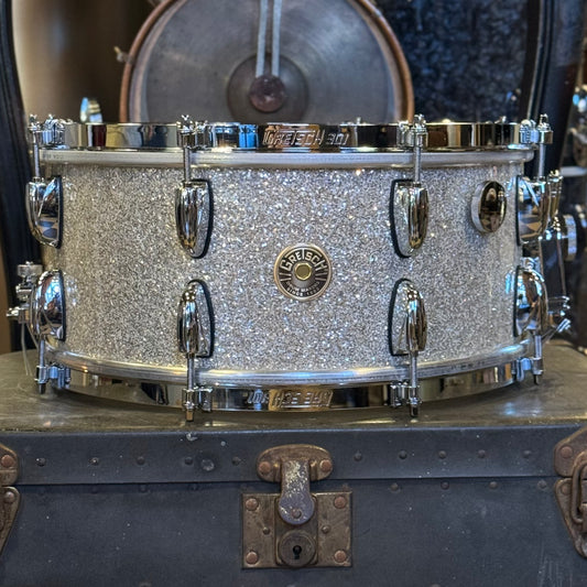 NEW Gretsch Broadkaster 6.5x14 Snare Drum in Silver Glass Glitter w/ Micro-Sensitive Throw-Off & 301 Hoops