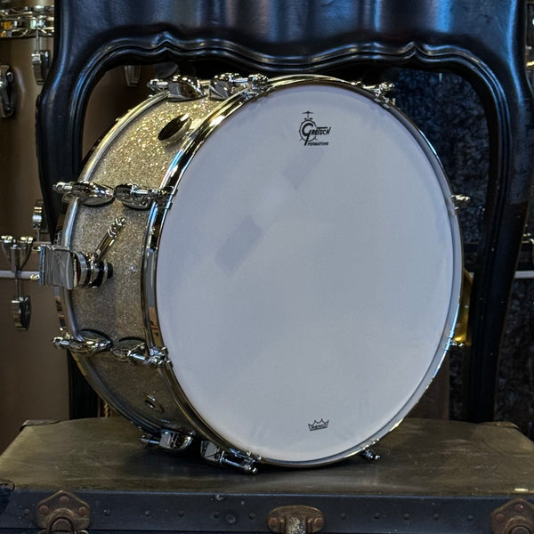NEW Gretsch Broadkaster 6.5x14 Snare Drum in Silver Glass Glitter w/ Micro-Sensitive Throw-Off & 301 Hoops