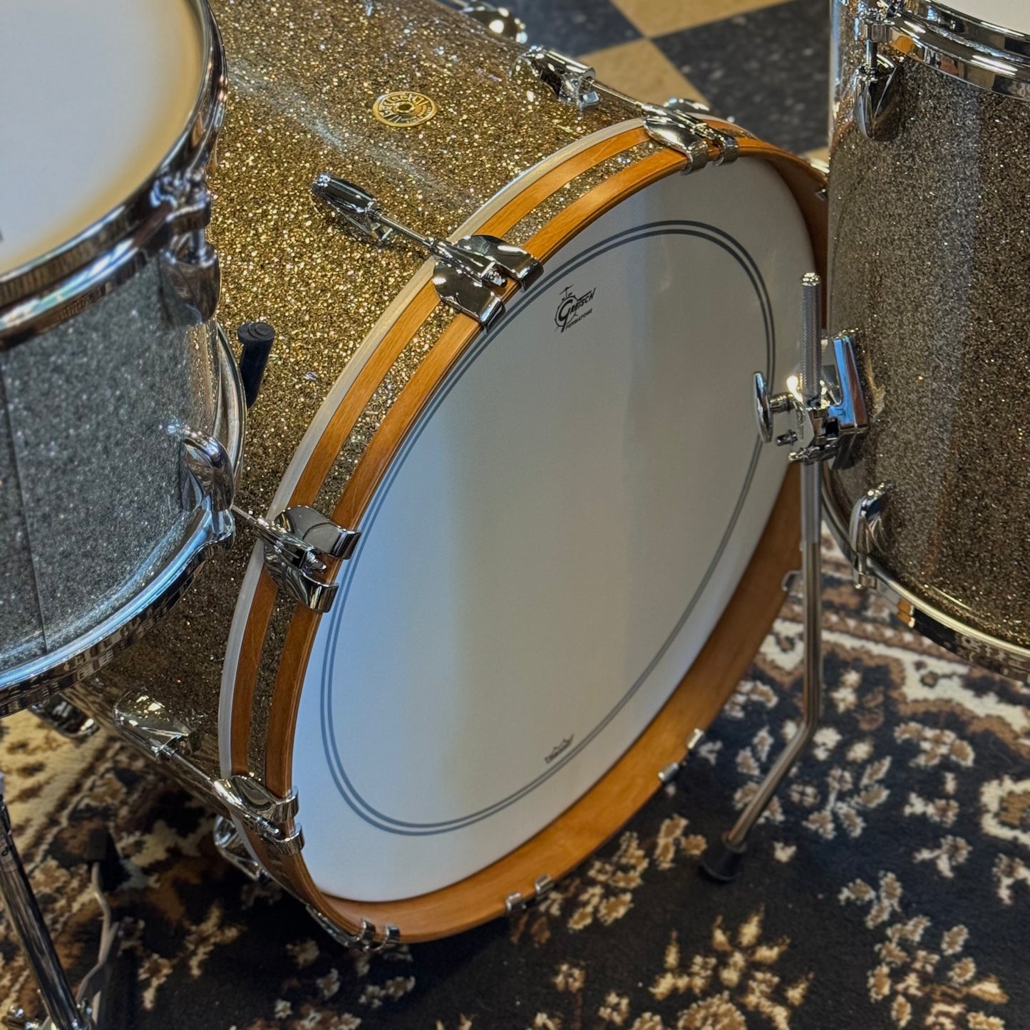 NEW Gretsch USA Custom in Ginger Glass Glitter w/ Satin Classic Maple Bass Drum Hoops - 14x22, 9x13, 16x16