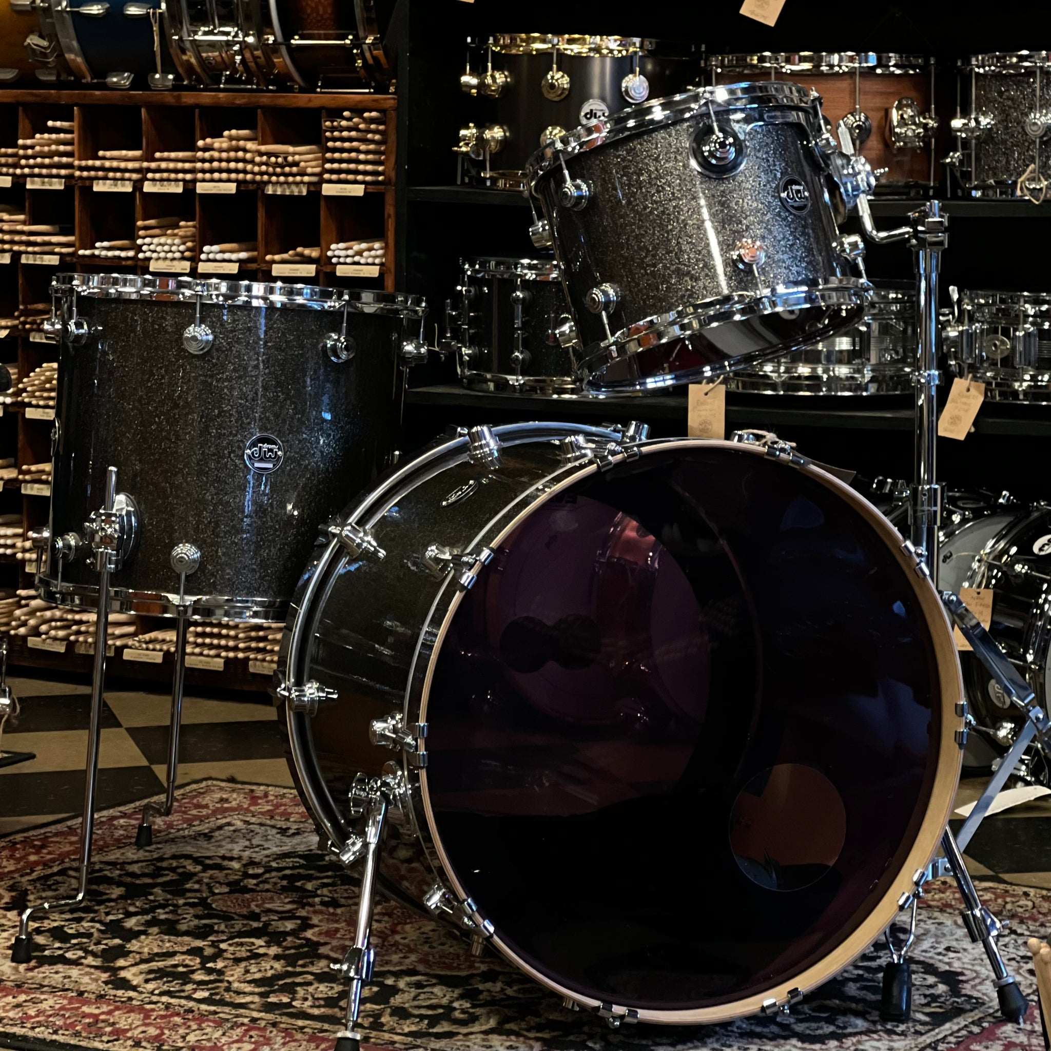 USED DW Performance Series Drum Set in Pewter Sparkle - 18x22, 9x12, 14x16