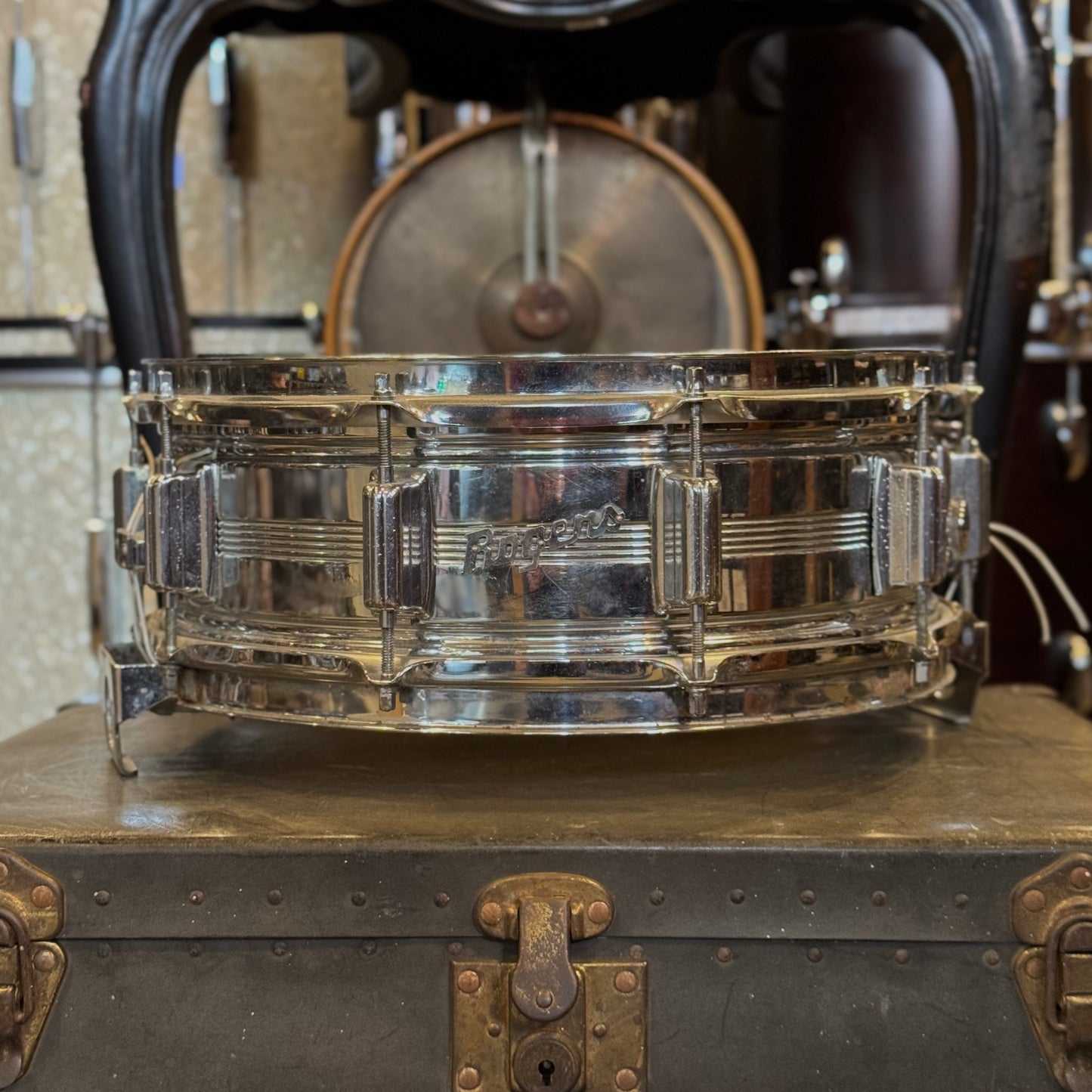 VINTAGE 1960's 5x14 Rogers 5-Line Chrome over Brass Dynasonic Snare Drum