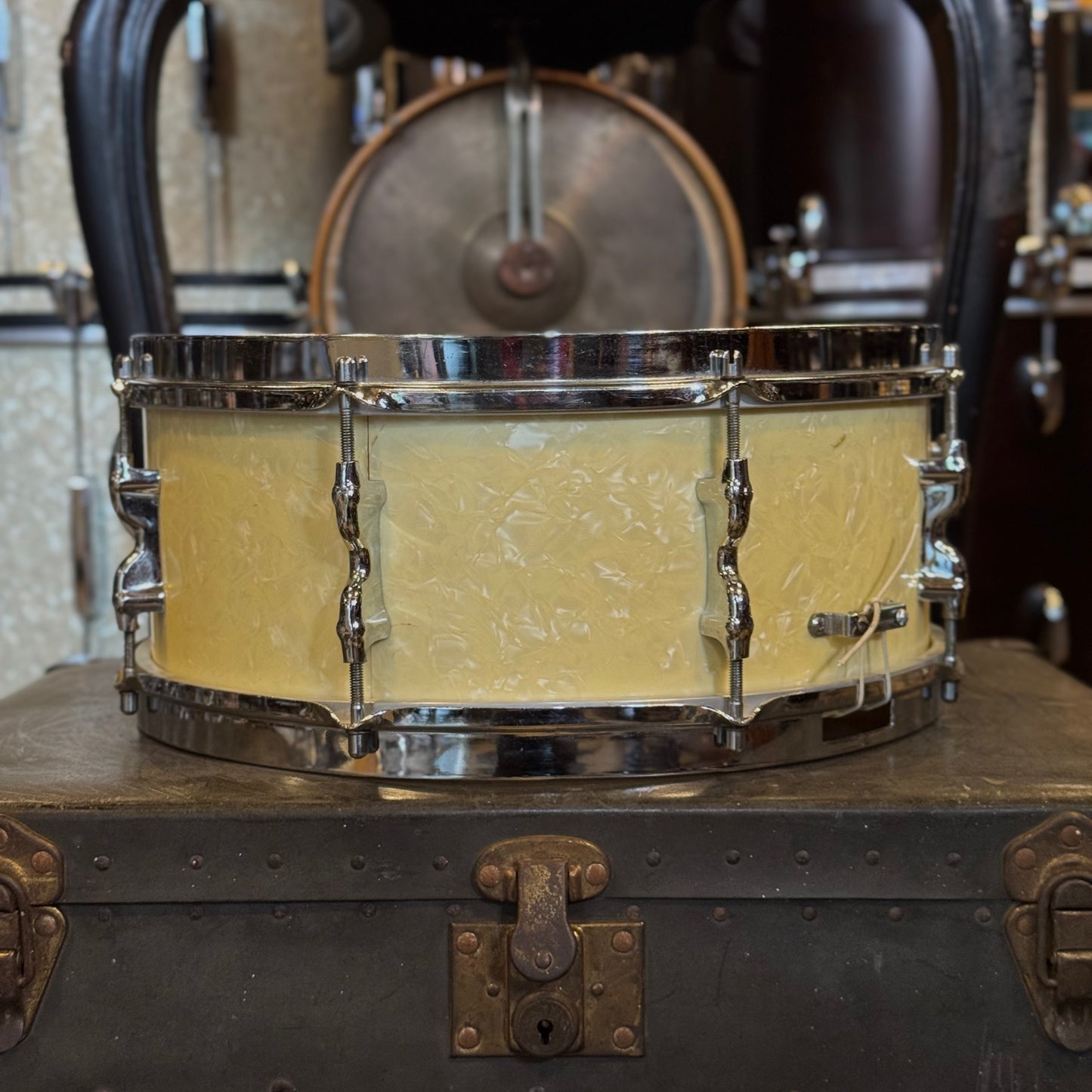 VINTAGE 1950's Olympic 5x14 Snare Drum in White Marine Pearl