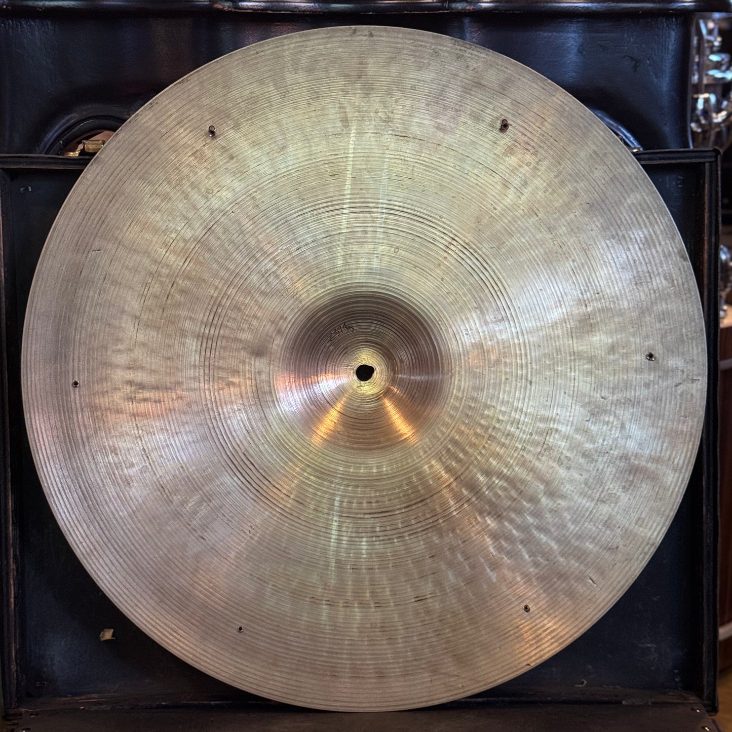 VINTAGE 1970's A. Zildjian 20" Medium Sizzle Ride w/ 6 Factory Rivets - 2374g