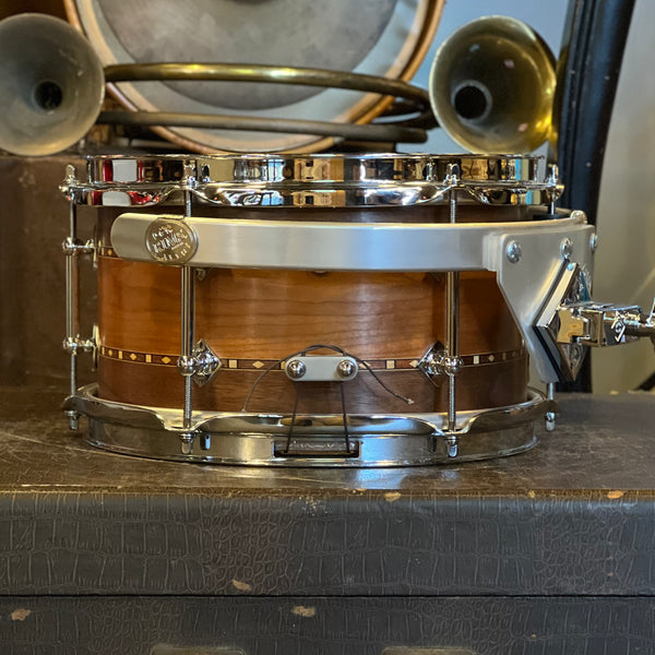 USED 2016 Craviotto Custom Shop 5.5x10 Stacked Walnut/CherryWalnut w/ Dual Walnut Inlay Mini Snare