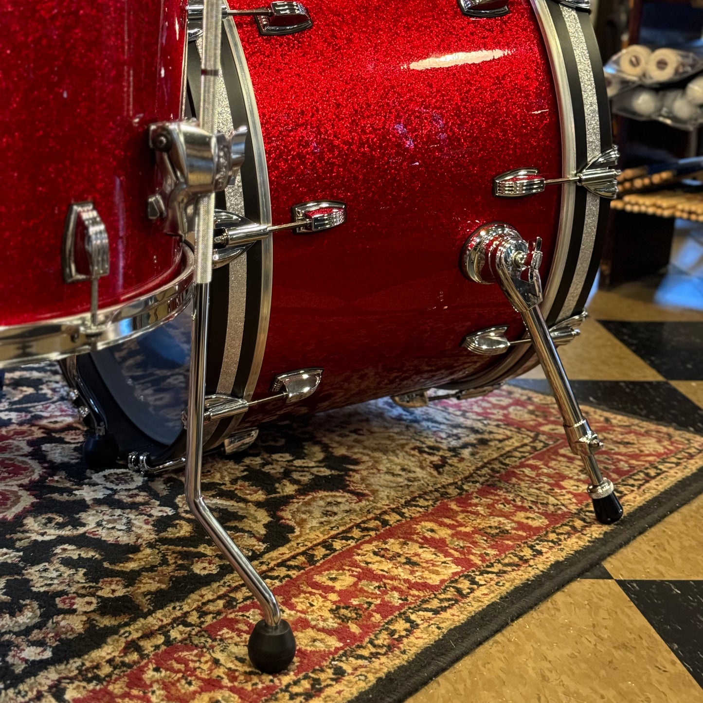 USED Ludwig Classic Oak "Fab" Outfit in Red Sparkle - 14x22, 9x13, 16x16