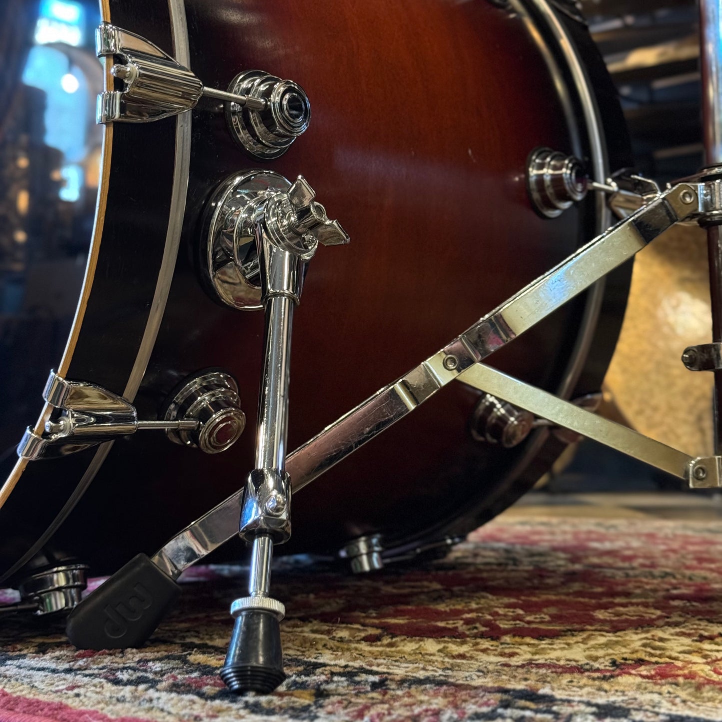 USED 2002 DW Pre-Collectors Series Drum Set in Tobacco Burst - 18x22, 8x10, 9x12, 11x14