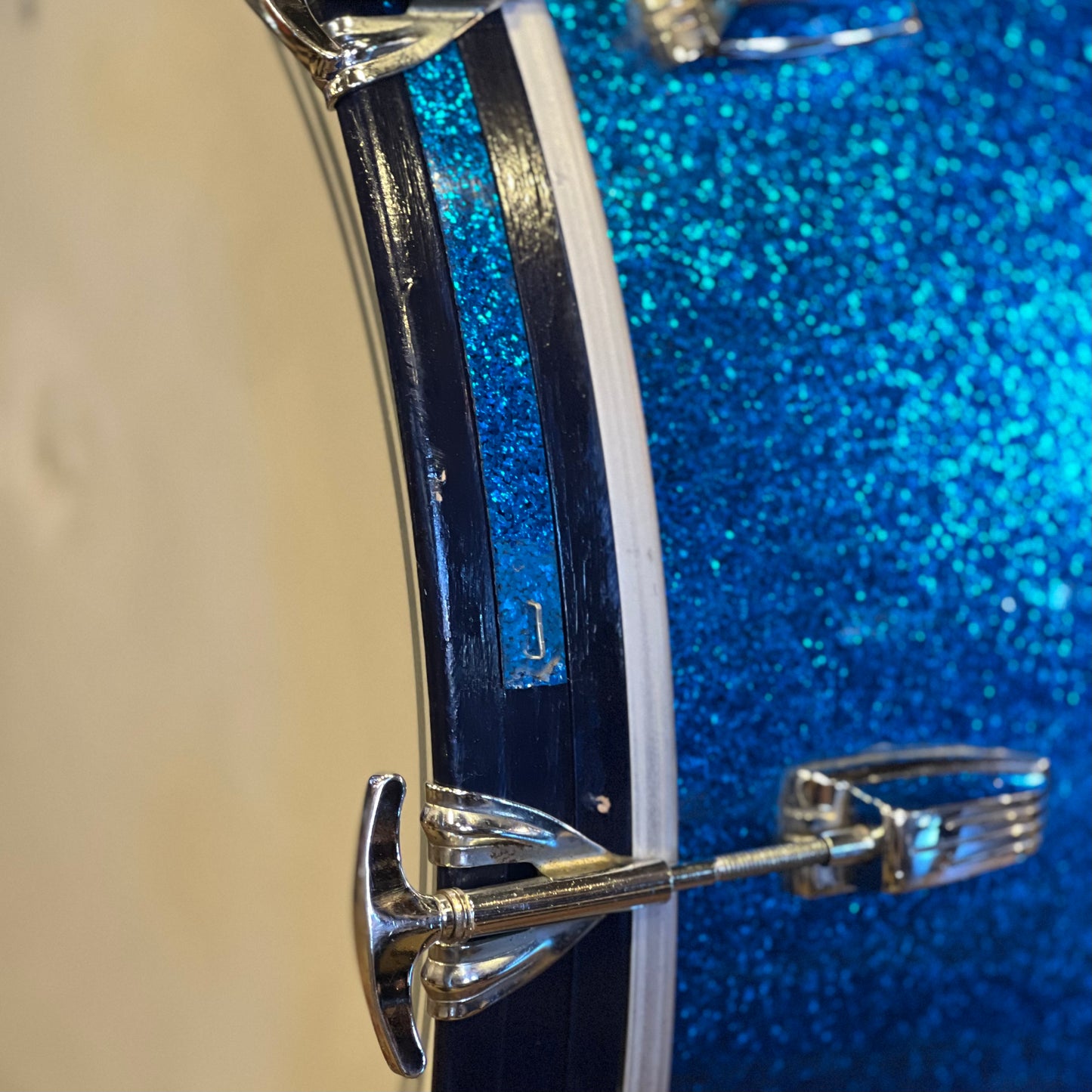 VINTAGE 1961-1963 Pre-Serial Number Ludwig Classic Outfit in Blue Sparkle - 14x22, 9x13, 16x16