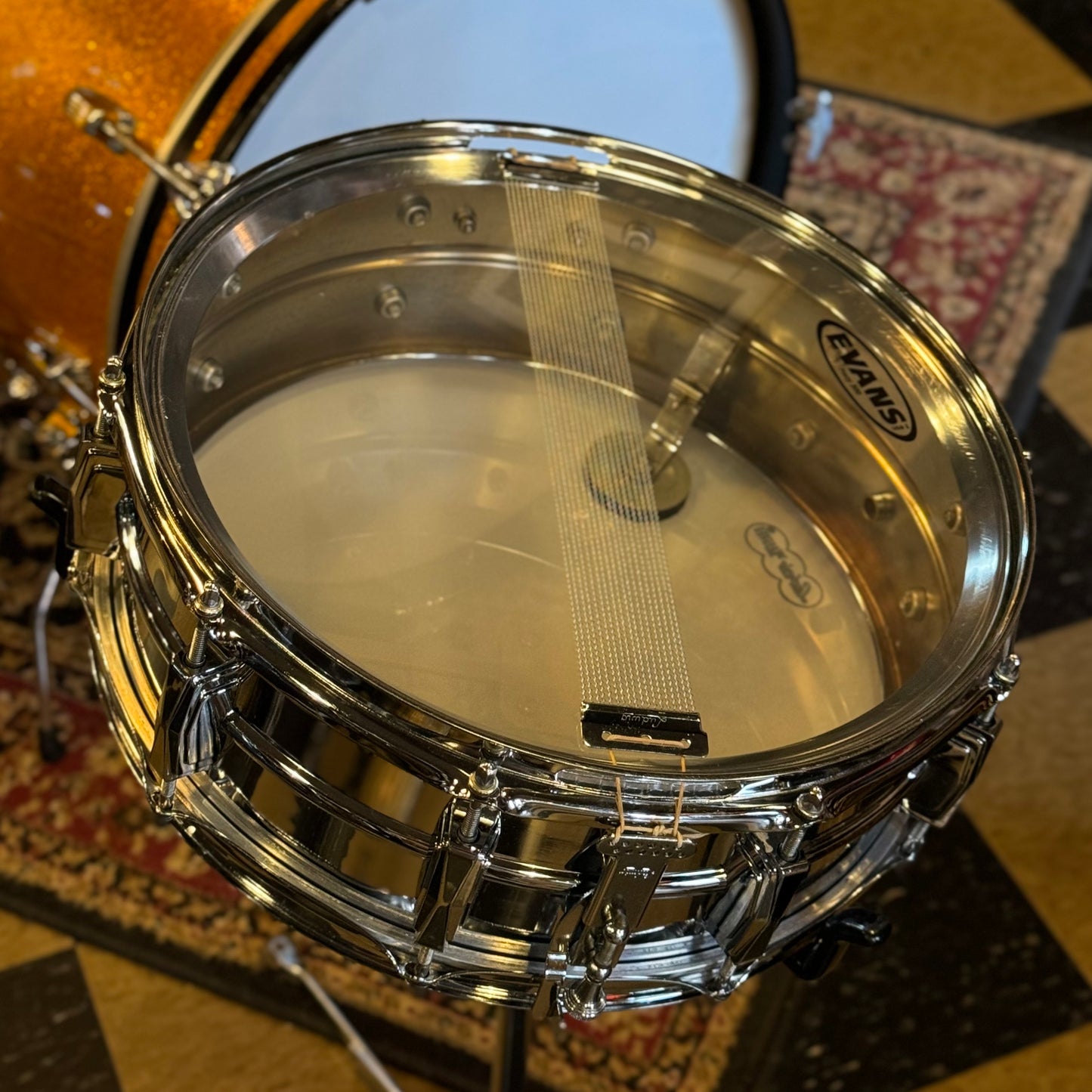 VINTAGE 1968 Ludwig Hollywood Outfit in Gold Sparkle w/ LM400 Supraphonic - 14x22, 8x12, 9x13, 16x16, 5x14