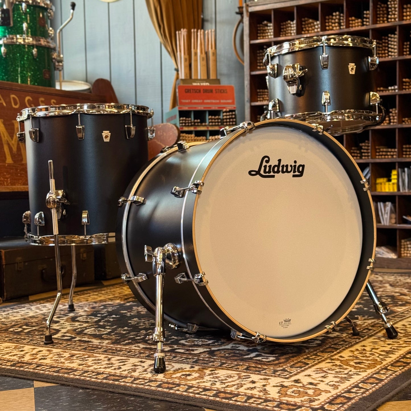 USED Ludwig Neusonic "Downbeat" Outfit in Black Velvet - 14x20, 8x12, 14x14