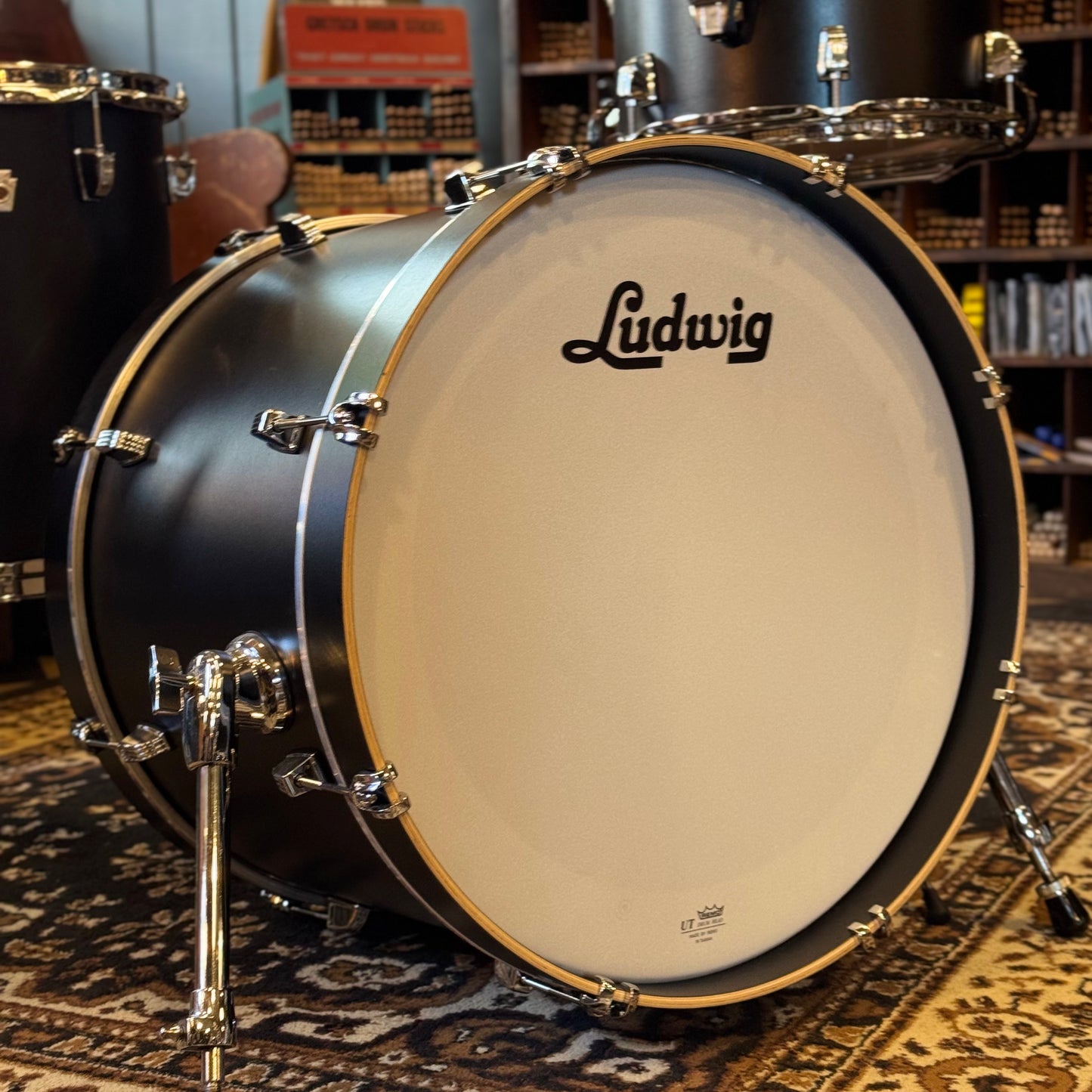 USED Ludwig Neusonic "Downbeat" Outfit in Black Velvet - 14x20, 8x12, 14x14