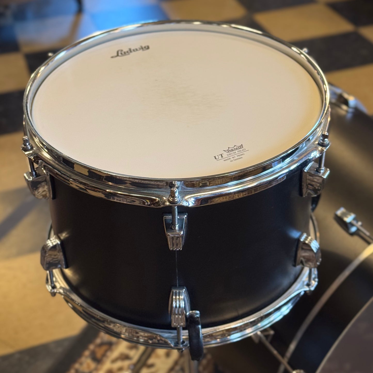 USED Ludwig Neusonic "Downbeat" Outfit in Black Velvet - 14x20, 8x12, 14x14