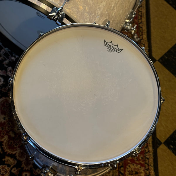 USED Gretsch USA Custom in White Marine Pearl - 14x22, 9x13, 16x16