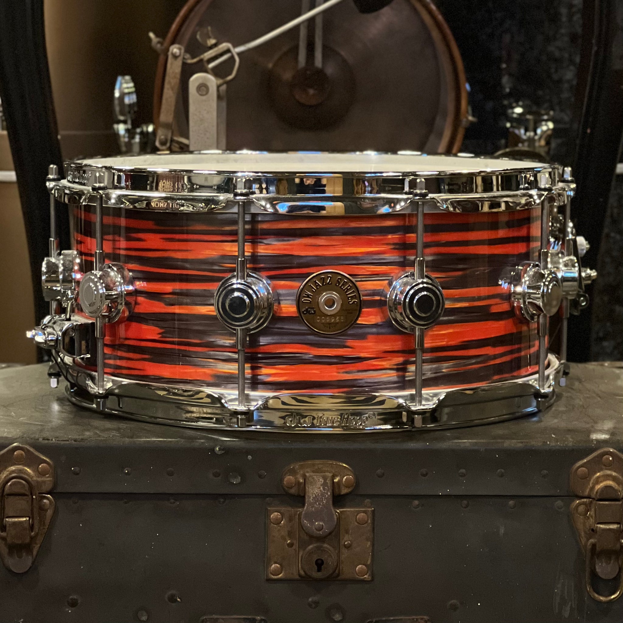 USED DW Collector's 6.5x14 Jazz Series Maple/Gum Snare Drum in Tiger Oyster Finish Ply