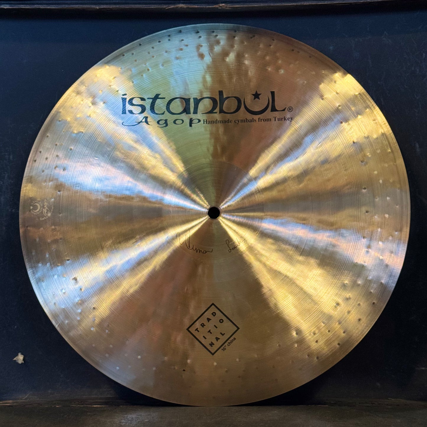 NEW Istanbul Agop 16" Traditional China - 812g