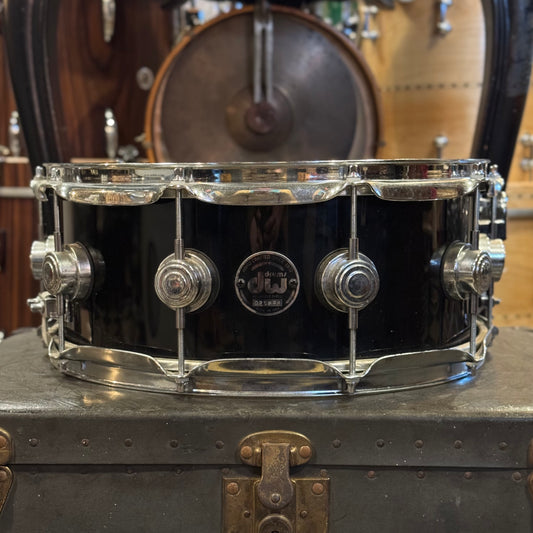 USED 2000's DW 5.5x14 Pre-Collectors Snare Drum in Piano Black Lacquer