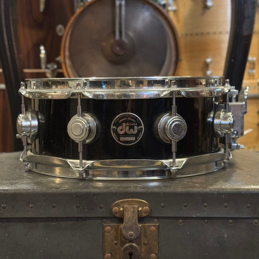 USED 2000's DW 5x12 Pre-Collectors Snare Drum in Piano Black Lacquer