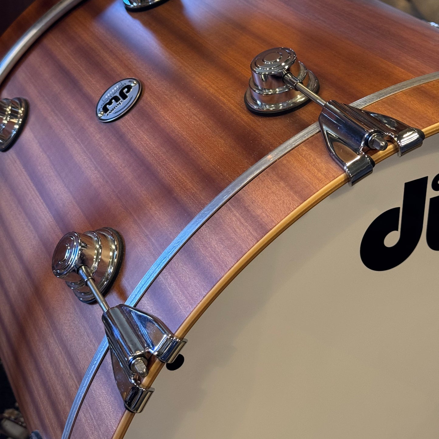 USED DW Collectors Maple Mahogany in Natural Hard Satin Mahogany - 16x22, 8x10, 9x13, 16x16, 16x18
