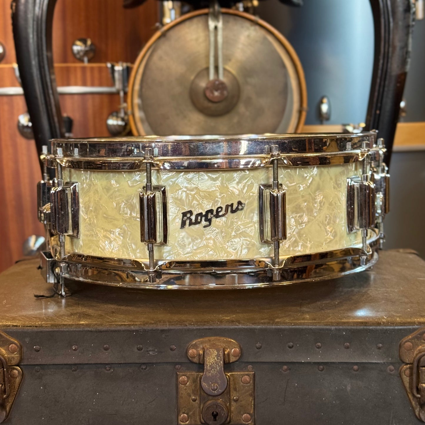 VINTAGE 1960's Cleveland Era 5x14 Wood Dynasonic in White Marine Pearl