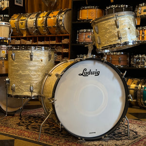 VINTAGE 1960's Ludwig Classic Outfit in White Marine Pearl