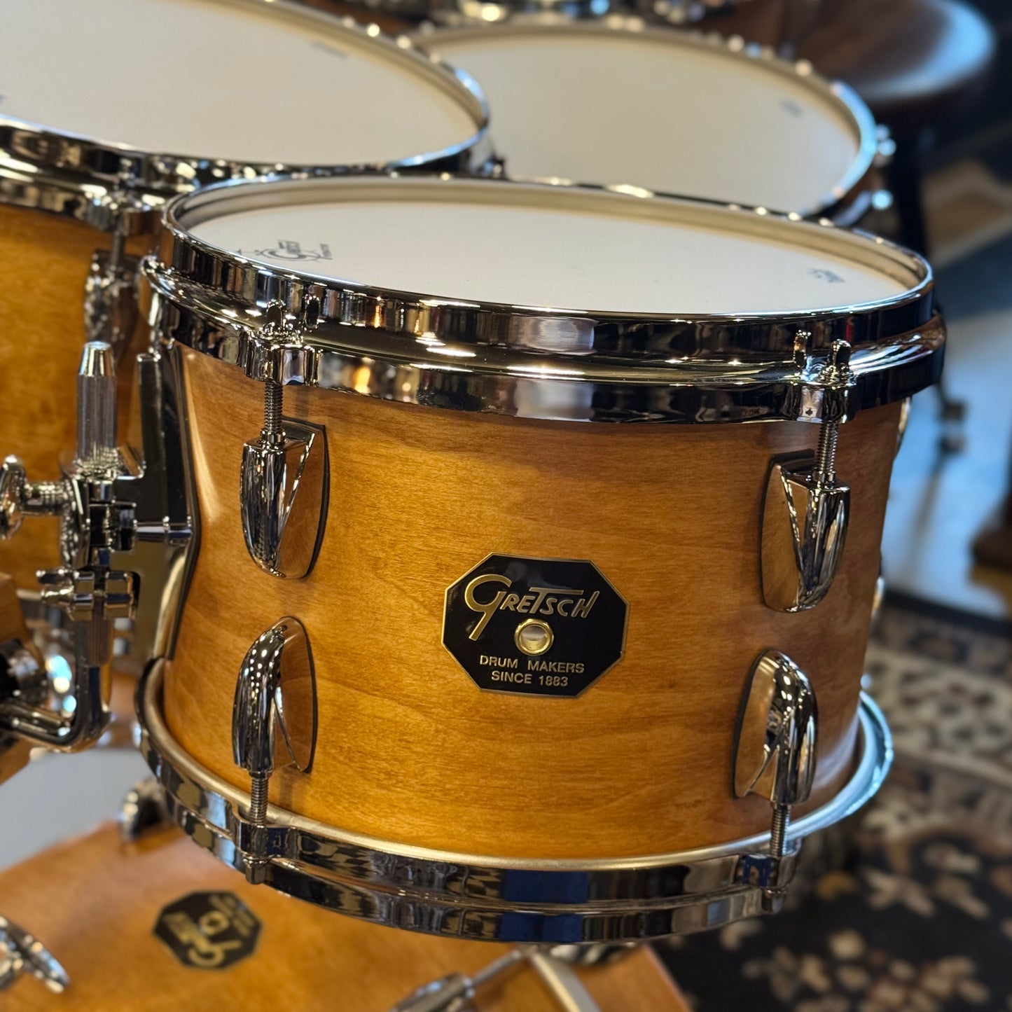 (Custom Order) Gretsch USA Custom in Satin Classic Maple w/ Stop Sign Badges