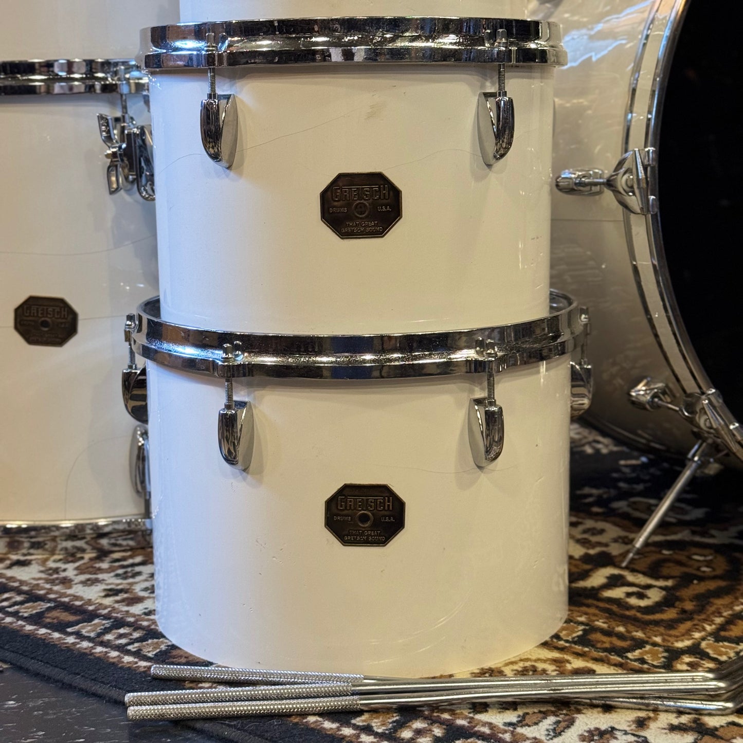 VINTAGE 1970's Gretsch Stop Sign Badge Concert Tom Kit in White Nitron - 14x24, 5x8, 6x10, 8x12, 9x13, 10x14, 12x15, 16x16