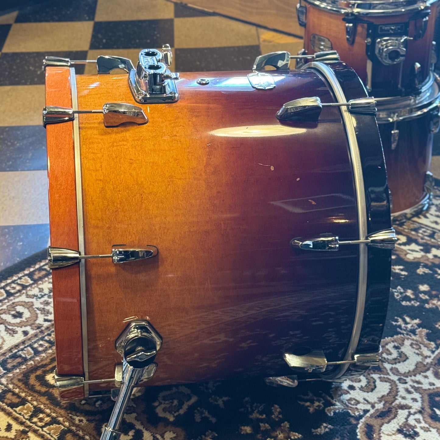 USED 2000's Pearl Session Custom Drumset in Two Tone Sunburst - 18x22, 8x10, 9x12, 11x14