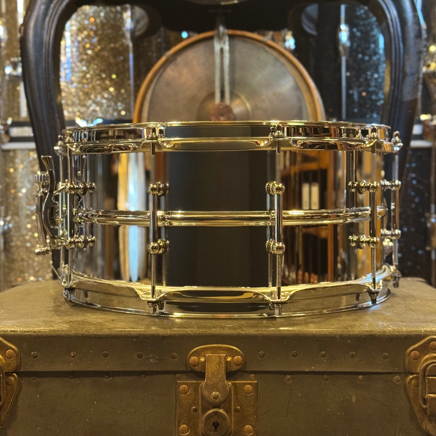 Ludwig Supraphonic Snare Drum 14x6.5 w/ Tube Lugs LM402T