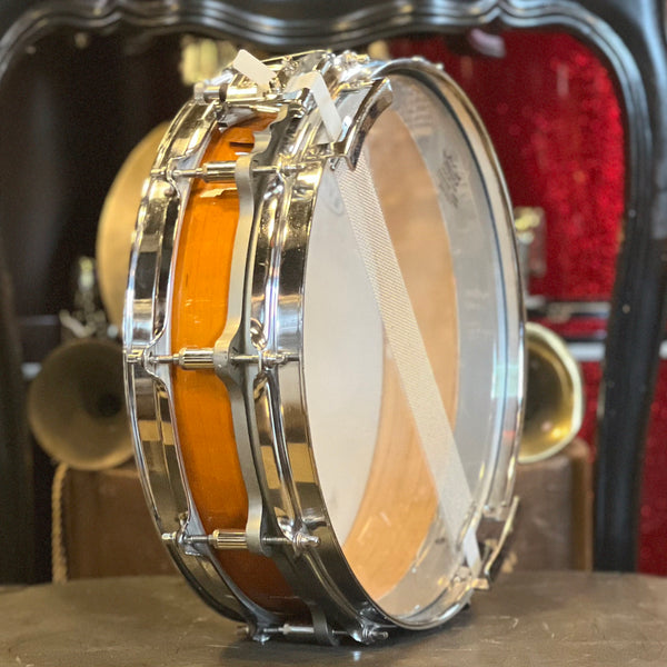 USED 1990's Pearl 3.5x14 Free Floating Maple Snare Drum in Gloss Maple