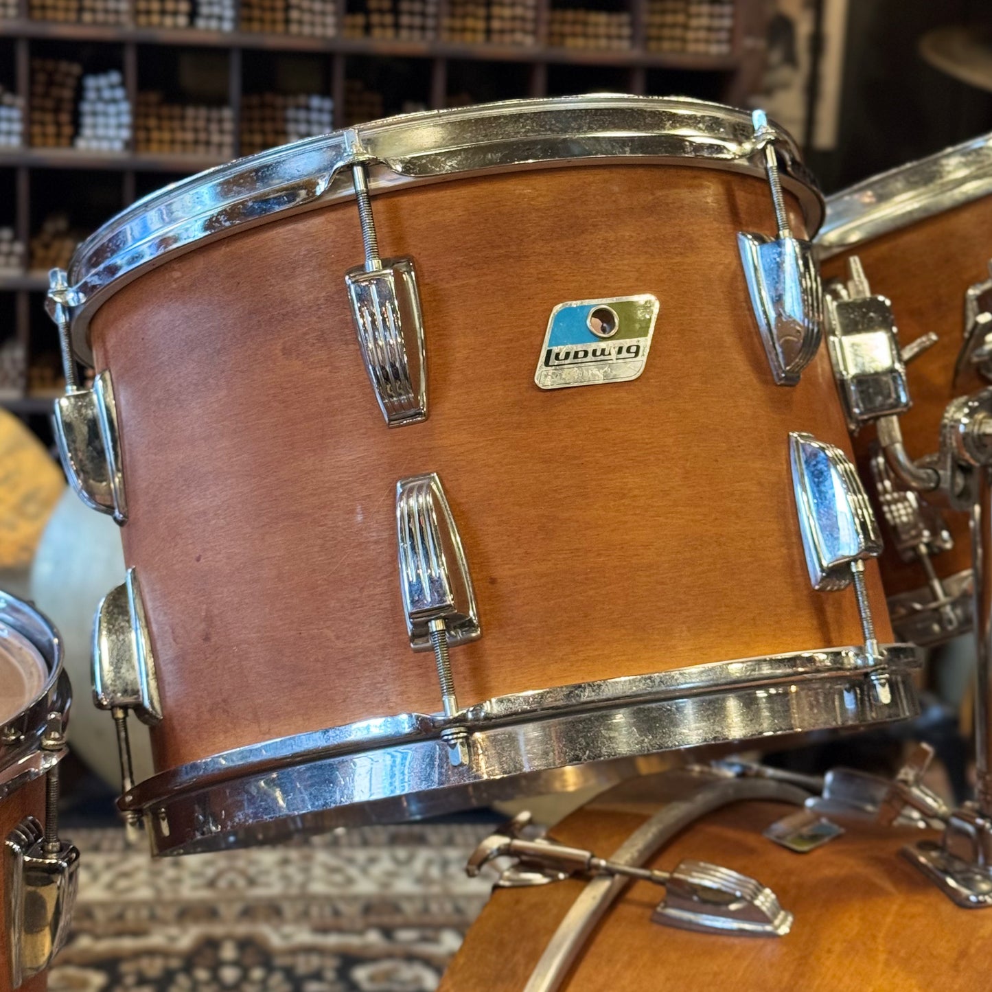 VINTAGE 1970's Ludwig Hollywood Outfit in Satin Natural - 14x22, 8x12, 9x13, 16x16