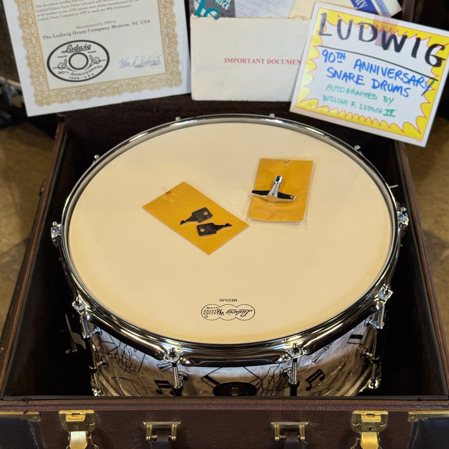 LIMITED EDITION 1999 Ludwig 90th Anniversary Top Hat & Cane 6.5x14 Snare Drum w/ Case