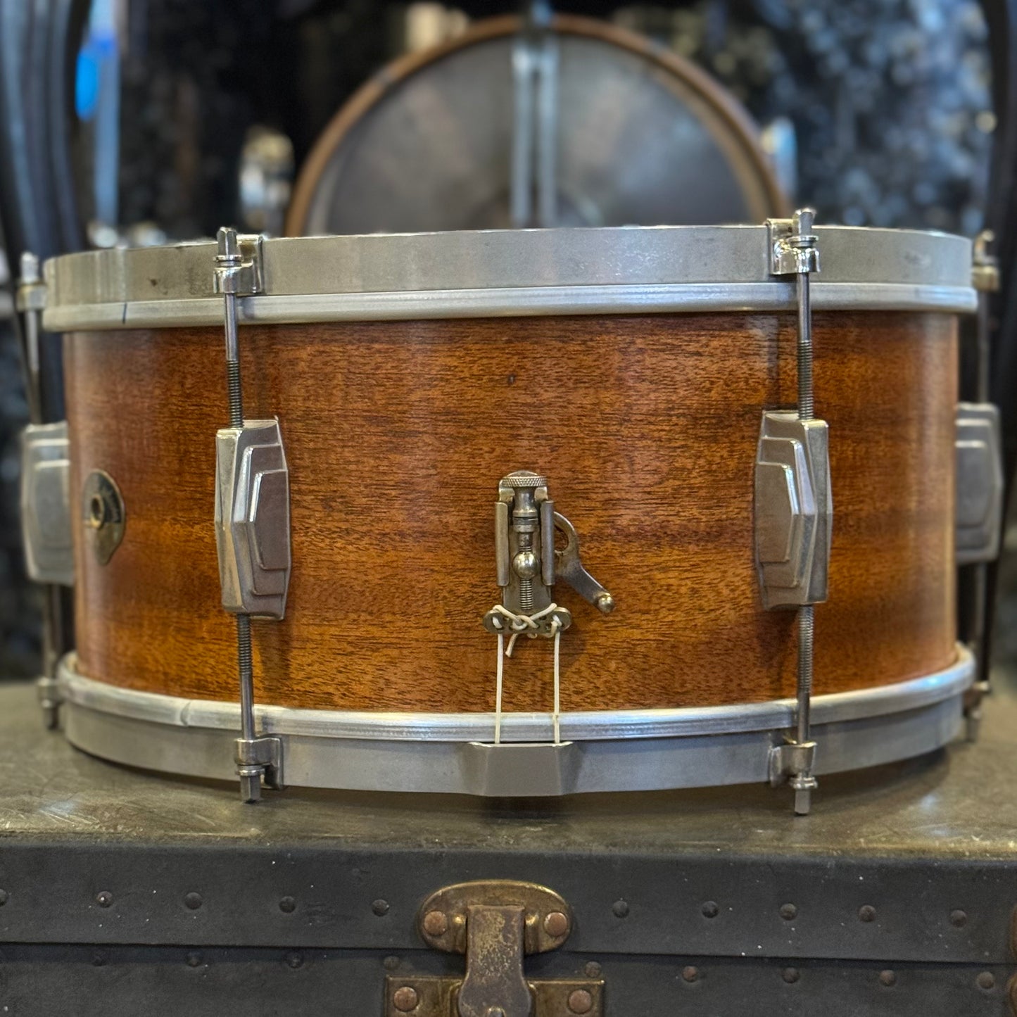 VINTAGE 1950's Leedy & Ludwig 6.5x14 6 Lug Snare Drum in Satin Mahogany
