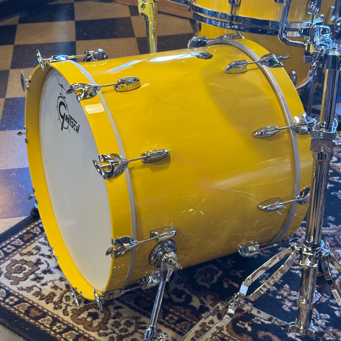 USED 2000's Gretsch USA Custom Drum Set in Tony Williams Yellow (Solid Yellow Gloss) - 18x22, 8x10, 9x12, 14x14, 16x16