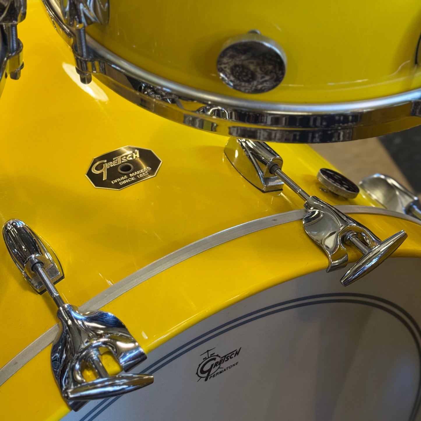 USED 2000's Gretsch USA Custom Drum Set in Tony Williams Yellow (Solid Yellow Gloss) - 18x22, 8x10, 9x12, 14x14, 16x16