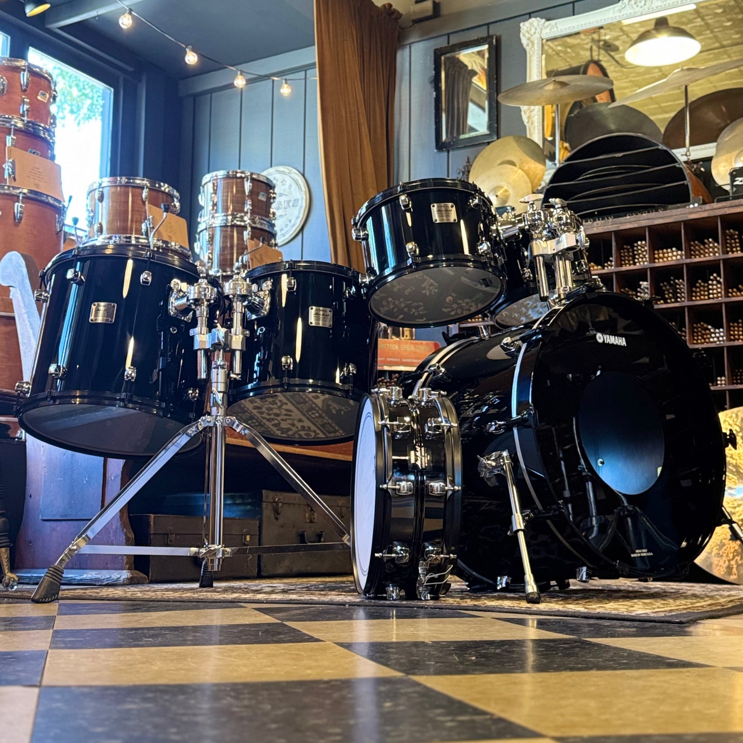 LIMITED EDITION Yamaha No. 35/100 Steve Gadd 30th Anniversary Drum Set in Piano Black Gloss w/ Steve Gadd Snare Drum - 14x22,