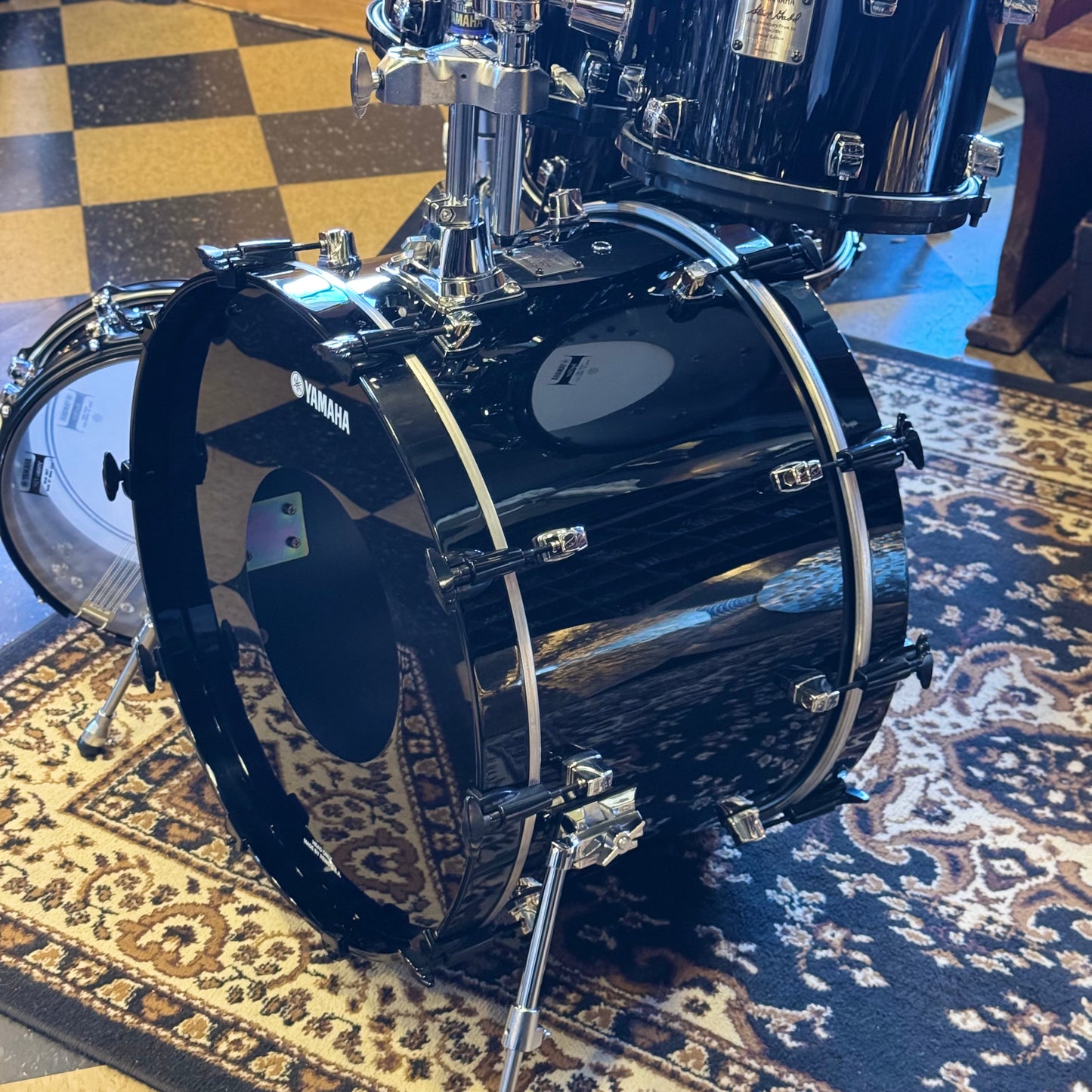 LIMITED EDITION Yamaha No. 35/100 Steve Gadd 30th Anniversary Drum Set in Piano Black Gloss w/ Steve Gadd Snare Drum - 14x22,