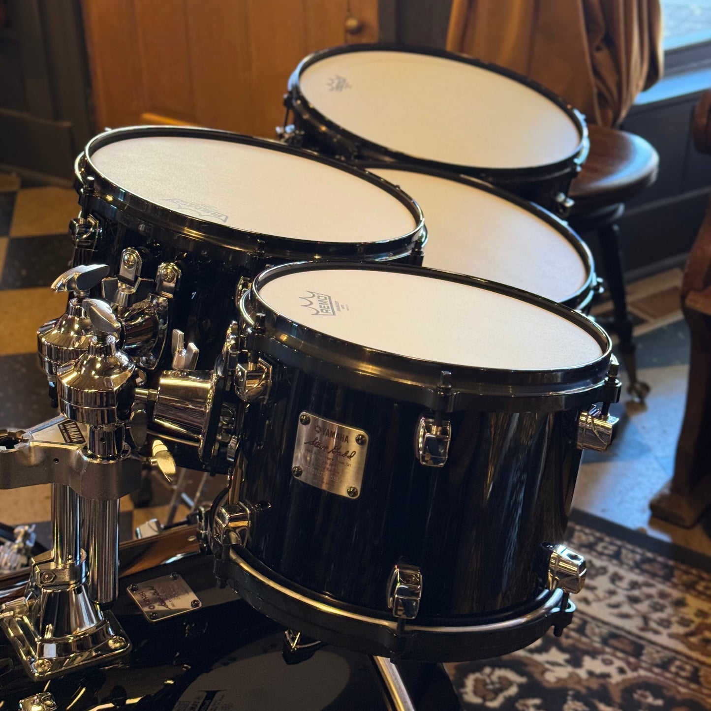 LIMITED EDITION Yamaha No. 35/100 Steve Gadd 30th Anniversary Drum Set in Piano Black Gloss w/ Steve Gadd Snare Drum - 14x22,