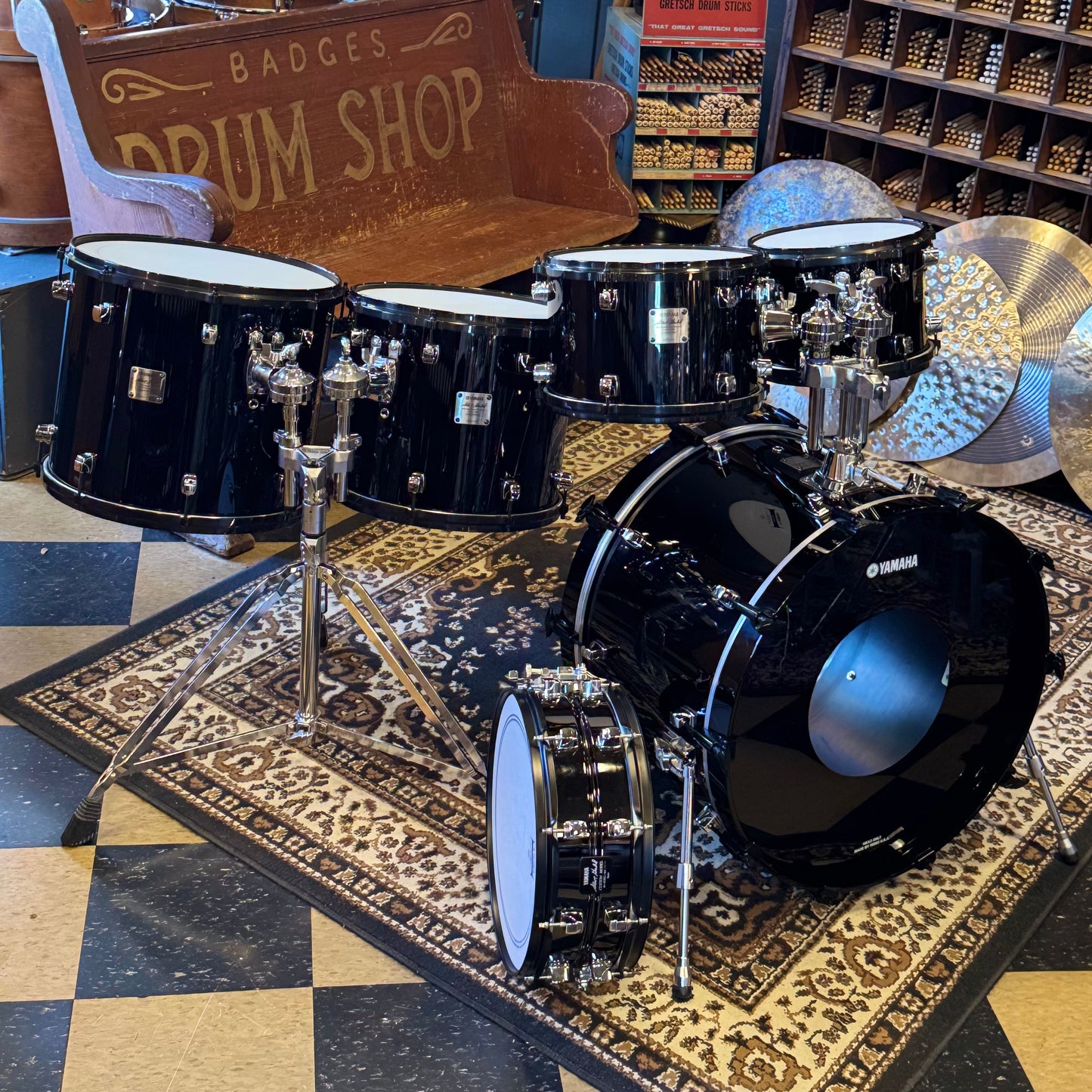 LIMITED EDITION Yamaha No. 35/100 Steve Gadd 30th Anniversary Drum Set in Piano Black Gloss w/ Steve Gadd Snare Drum - 14x22,
