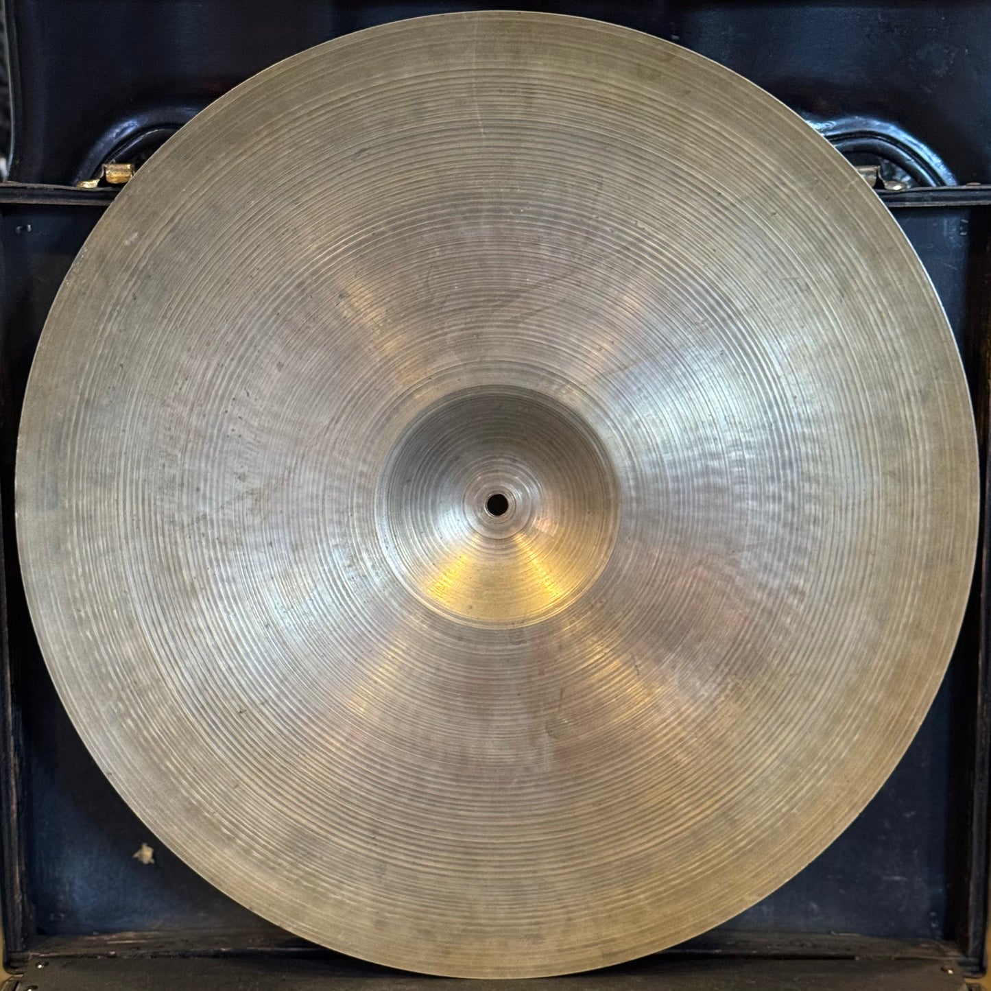VINTAGE 1950's A. Zildjian 20" Hollow Block Thin Ride - 1950g