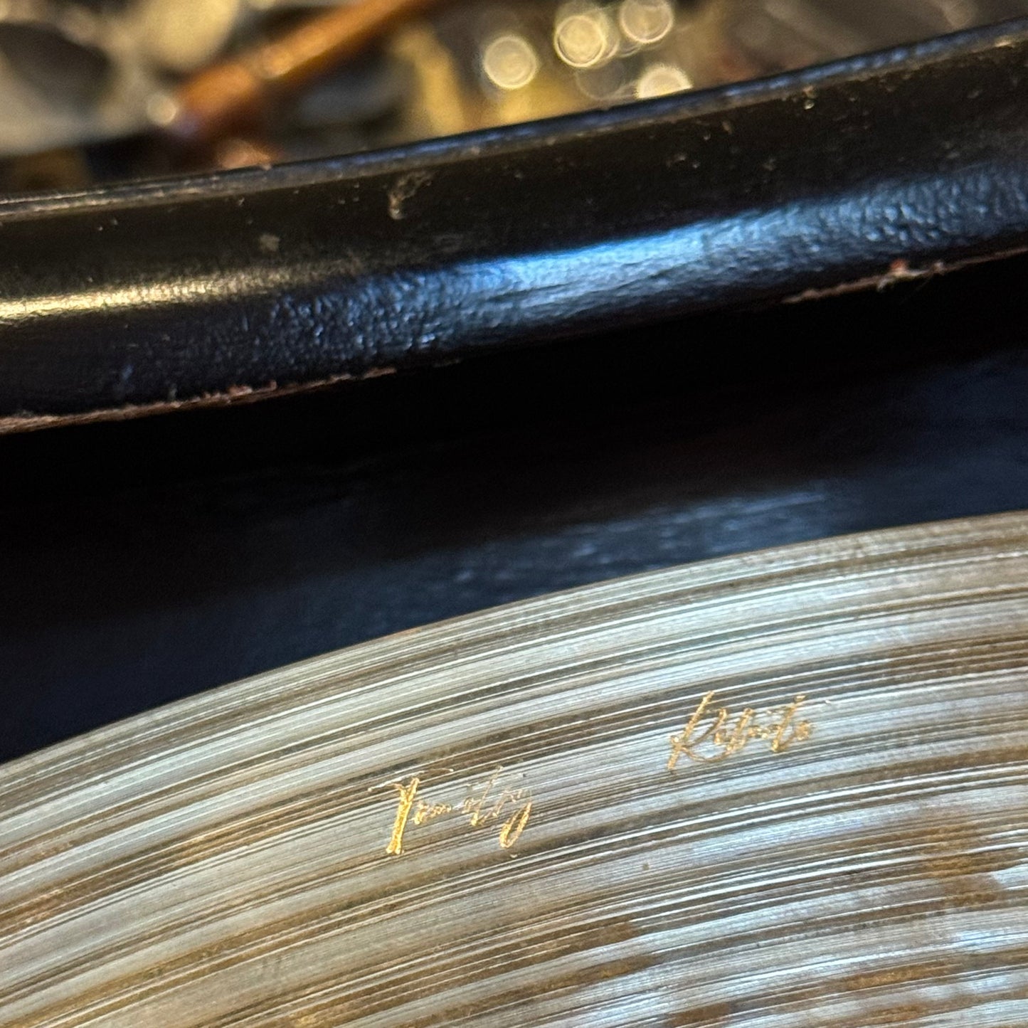 USED Timothy Roberts 20" Landmark Series - 1895g
