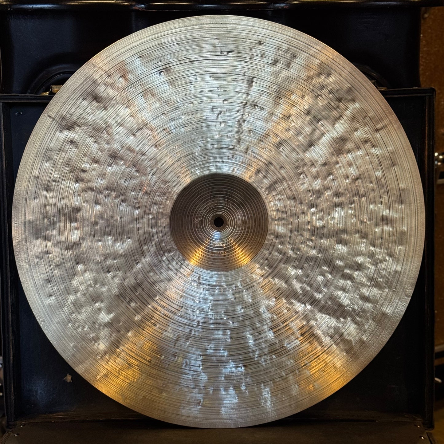 USED Timothy Roberts 20" Landmark Series - 1895g