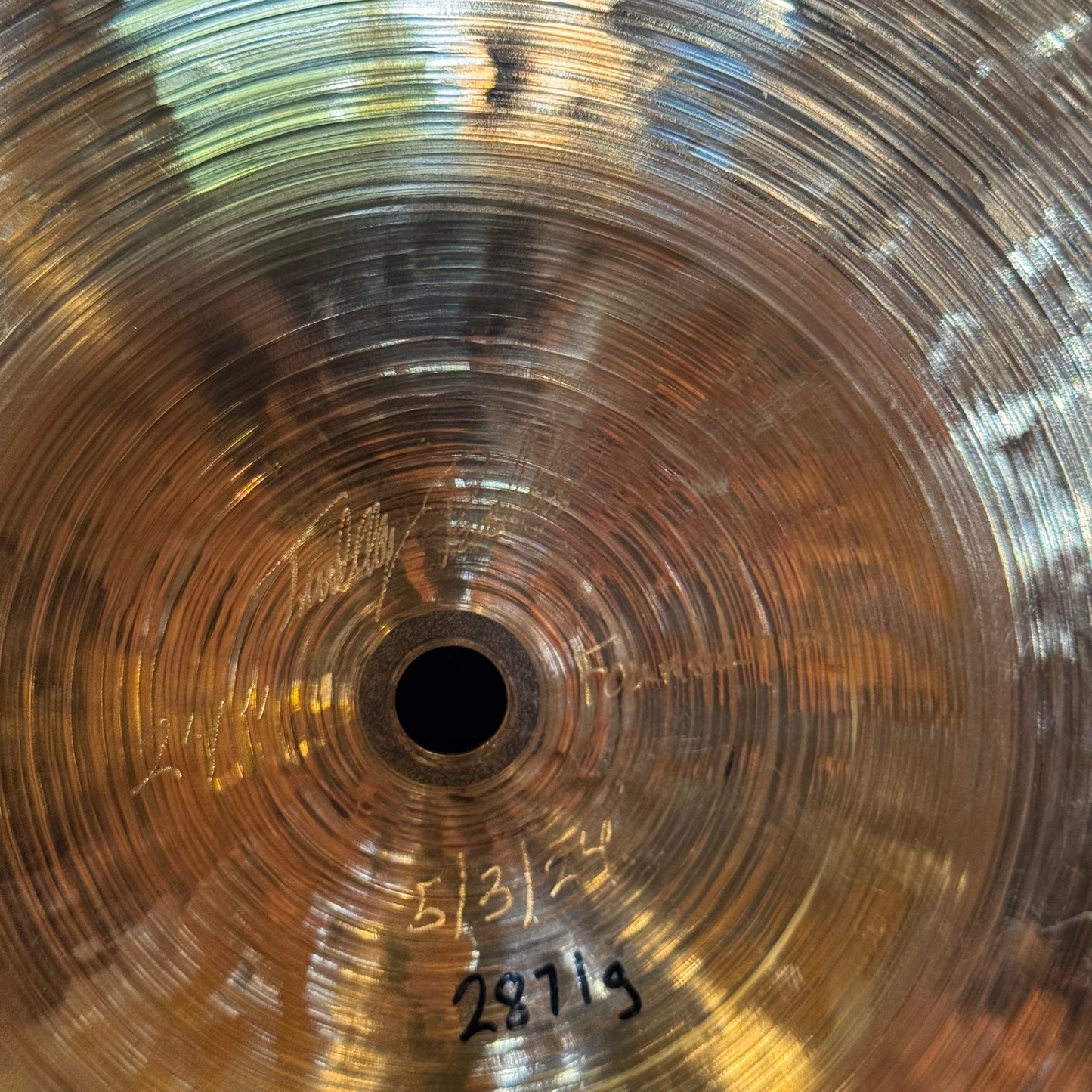 USED Timothy Roberts 24" Foundation - 2871g