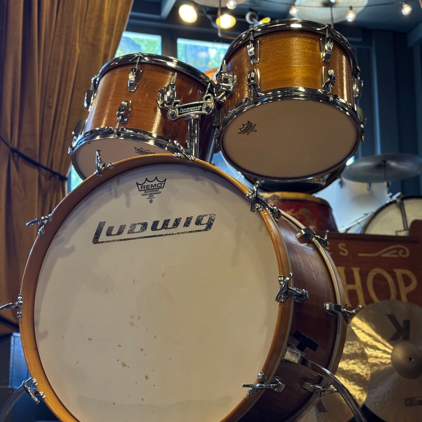 VINTAGE 1970's Ludwig Hollywood Outfit in Natural Mahogany - 14x22, 8x12, 9x13, 16x16